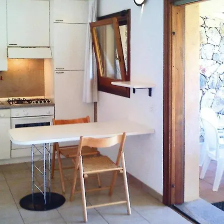 Apartment Il Nido Dei Gabbiani, *